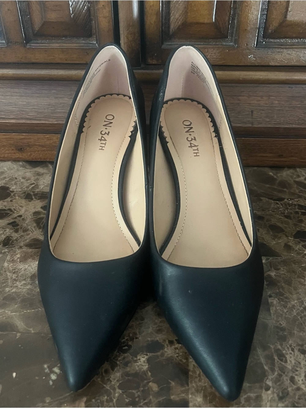 ON 34TH Black Pointed-Toe Heeled Pumps for Women